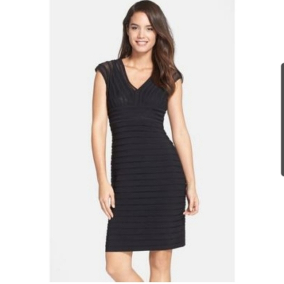 Frank Lyman Black Shutter Bandage V-Neck Cap Sleeve Sheath Dress Stretch Size 8 - Picture 1 of 12